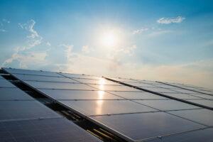 Heckert Solar bringt neue Variante seiner Zeus-Solarmodule